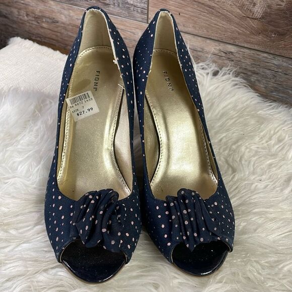 Fiona Ladies Peek a Boo Polka Dot Heels, Size 7, Navy Blue with Light Pink Dots - Picture 1 of 10